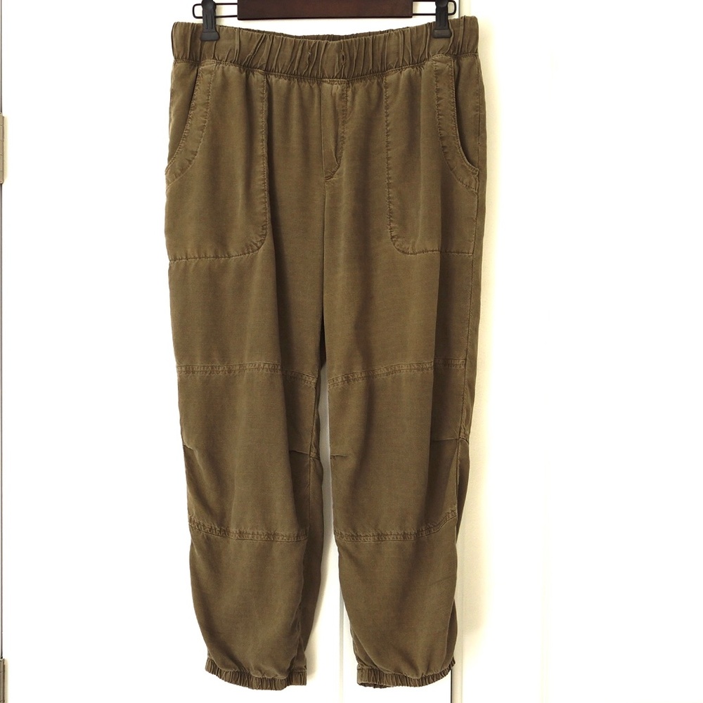 Cloth and Stone Womens relaxed pants army green, size XL